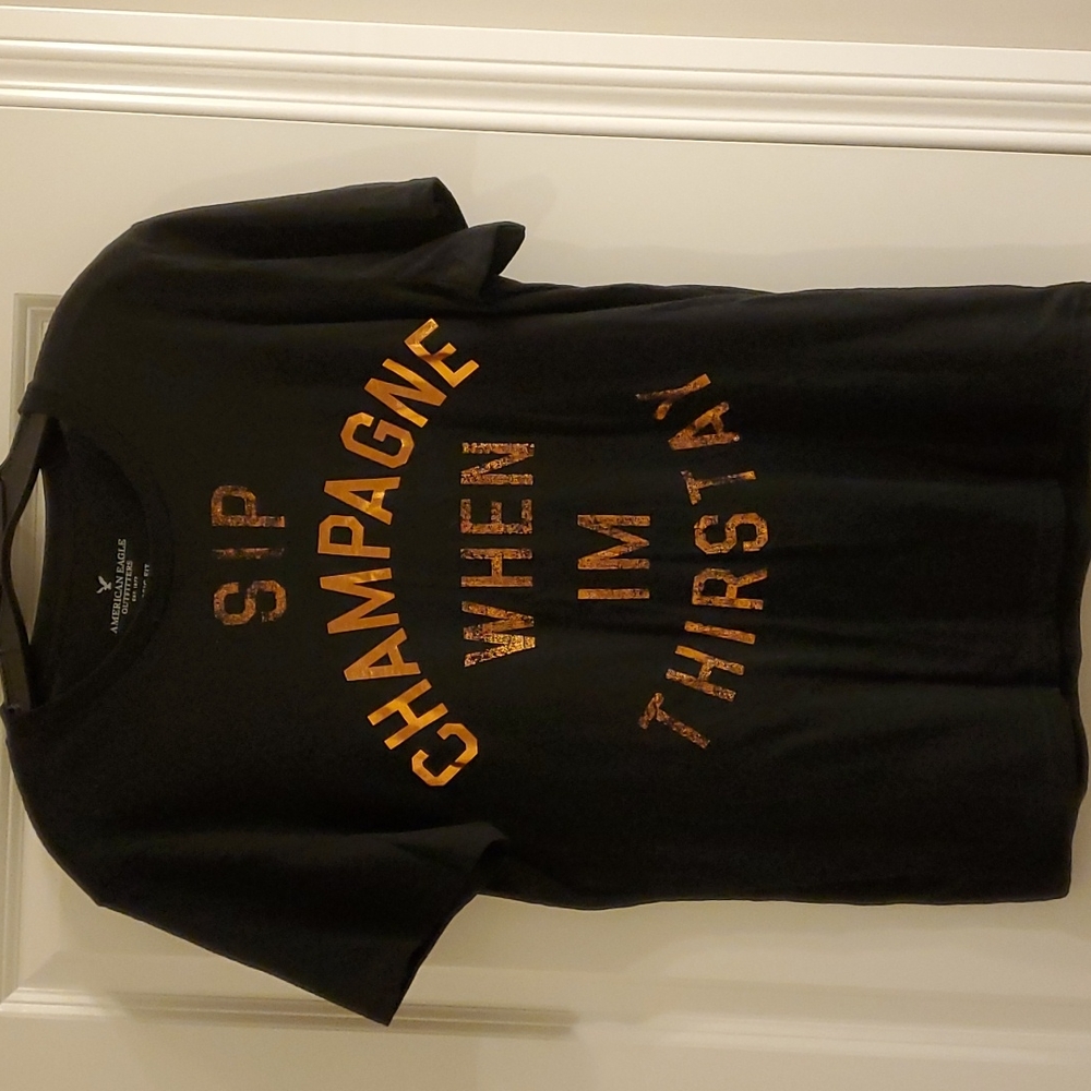 Men's American Eagle Outfitters shirt